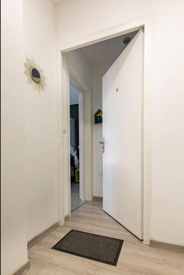 Apt A Africa, 30M2, Centre, Balcon Valenciennes Bagian luar foto